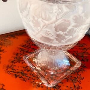 Elegant Frosted Glass Vase